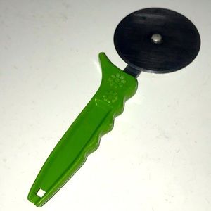 Vintage Travco Pizza Slicer